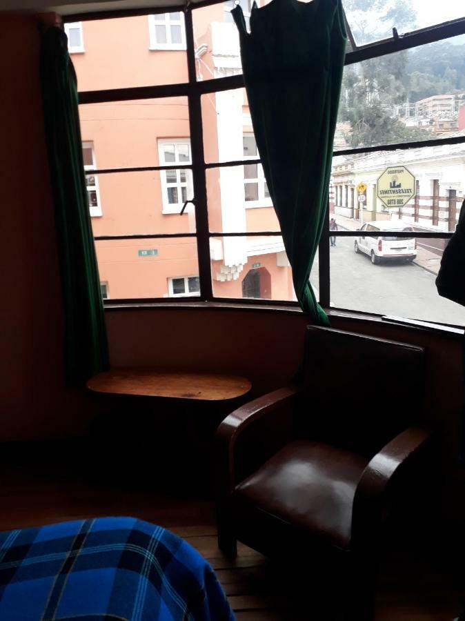 Hotel Aragon ボゴタ エクステリア 写真